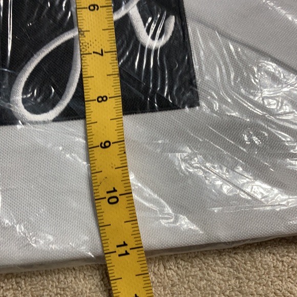 Purse - Picture 4 of 7